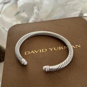 David Yurman Silver Cable Bracelet Pearl w diamonds sz s